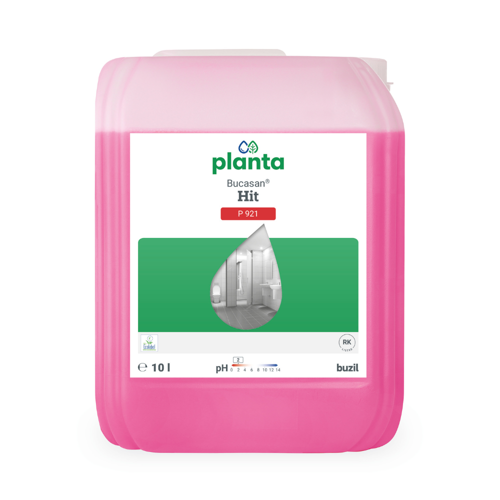 Un récipient rose de 10 litres avec Buzil Planta Bucasan® Hit P 921, un nettoyant sanitaire écologique, porte une étiquette vert-blanc avec une goutte d'eau et une image de salle de bain. La formule au pH 1 assure un éclat sans traces. En bas à droite, le nom de la marque BUZIL-WERK Wagner GmbH & Co. KG est affiché.
