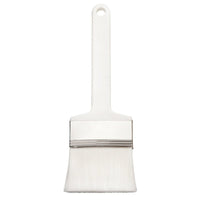 La Haug Bürsten Le pinceau plat KG, en PBT blanc, effilé, d'un diamètre de 0,25 mm, souple (230 x 70 x 50 mm), est doté de poils souples en PBT blanc, d'une virole métallique et d'un manche en plastique muni d'un trou de suspension ; il est représenté en position verticale sur un fond blanc.
