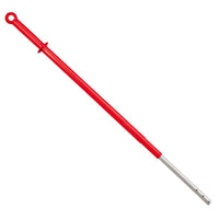 De Haug Bürsten KG TELESKOPSTIEL is een rode, geanodiseerde aluminium steel van 1800 mm lang met een buitendiameter van 32 mm, uitschuifbaar, voorzien van een ophanggat aan de bovenkant en meerdere gaten voor het bevestigen van bezemkoppen.