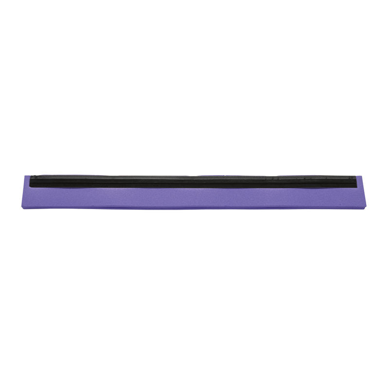 Die Haug Bürsten KG ERSATZ-GUMMILIPPE, 2-LIPPIG (420x20x22mm) ist eine violette, rechteckige Handgelenkauflage mit einem schwarzen Streifen auf der Oberseite, die für eine ergonomische Tastaturunterstützung konzipiert ist.