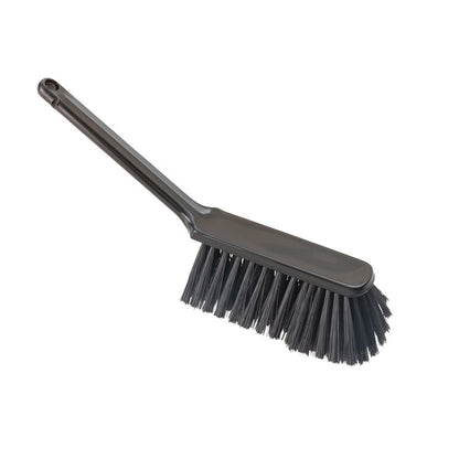 De Haug Bürsten KG HANDBEZEM, ZACHT, 310MM, GESPLETEN is een zwarte, handgeleide schoonmaakborstel met een lange steel en zachte, gespleten borstelharen, ideaal voor schoonmaaktaken, afgebeeld op een witte achtergrond.