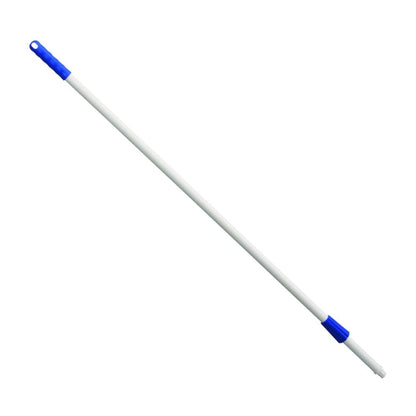 Le manche en fibre de verre bleu Haug de Haug Bürsten KG est doté d'un manche de balai blanc extensible avec une poignée bleue non conductrice de froid et une pointe de raccordement. Fabriqué en fibre de verre de haute qualité, il offre une fonctionnalité durable et pourtant élégante pour vos tâches de nettoyage.