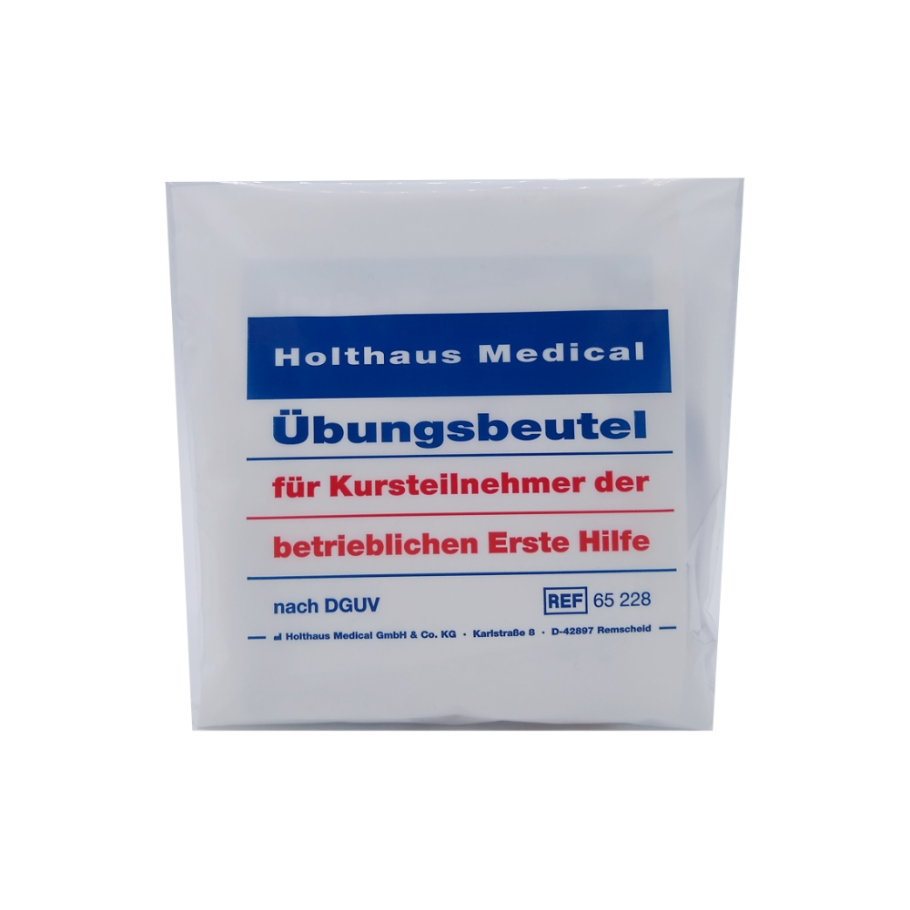Een afbeelding van een witte plastic verpakking met blauwe en rode tekst. De verpakking draagt het opschrift 'Holthaus oefenzak voor cursusdeelnemers van de bedrijfseerstehulp, 8-delig | Verpakking (1 stuk)' van Holthaus Medical GmbH & Co. KG, met het referentienummer 'REF 65 228' in de rechterbenedenhoek.