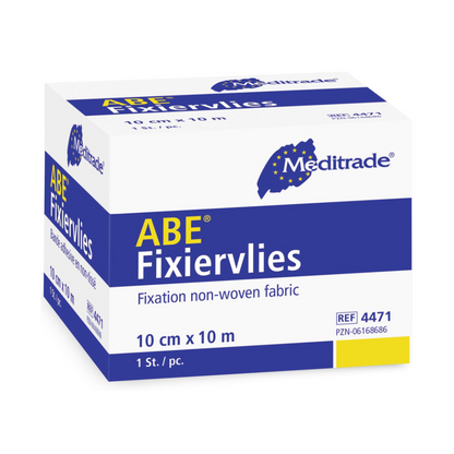 Image d'une boîte de Meditrade ABE® Fixiervlies, autocollant, idéal pour la fixation de bandages. La boîte blanche avec des accents bleus et jaunes contient un Fixiervlies de 10 cm x 10 m, adapté aux peaux sensibles. Numéro de référence : 4471, PZN : 06168686.