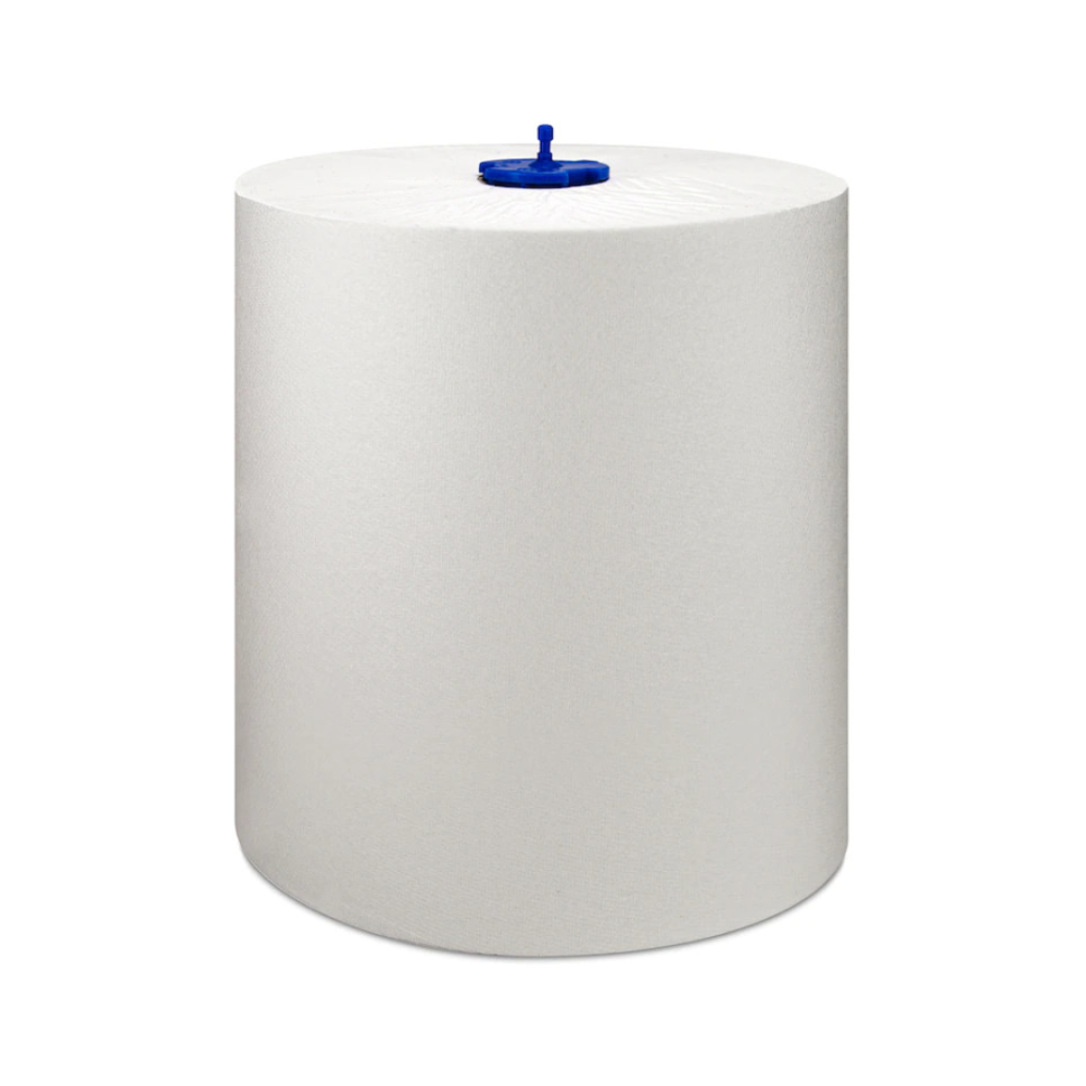 Un grand rouleau cylindrique d'essuie-mains en papier blanc avec une bobine centrale bleue se tient debout devant un fond blanc simple. Le Tork Matic® 290059 rouleau d'essuie-mains extra-long Universal H1 1-couche de TORK – Essity Professional Hygiene Germany GmbH s'adapte parfaitement à tout environnement et offre une qualité et un confort exceptionnels.