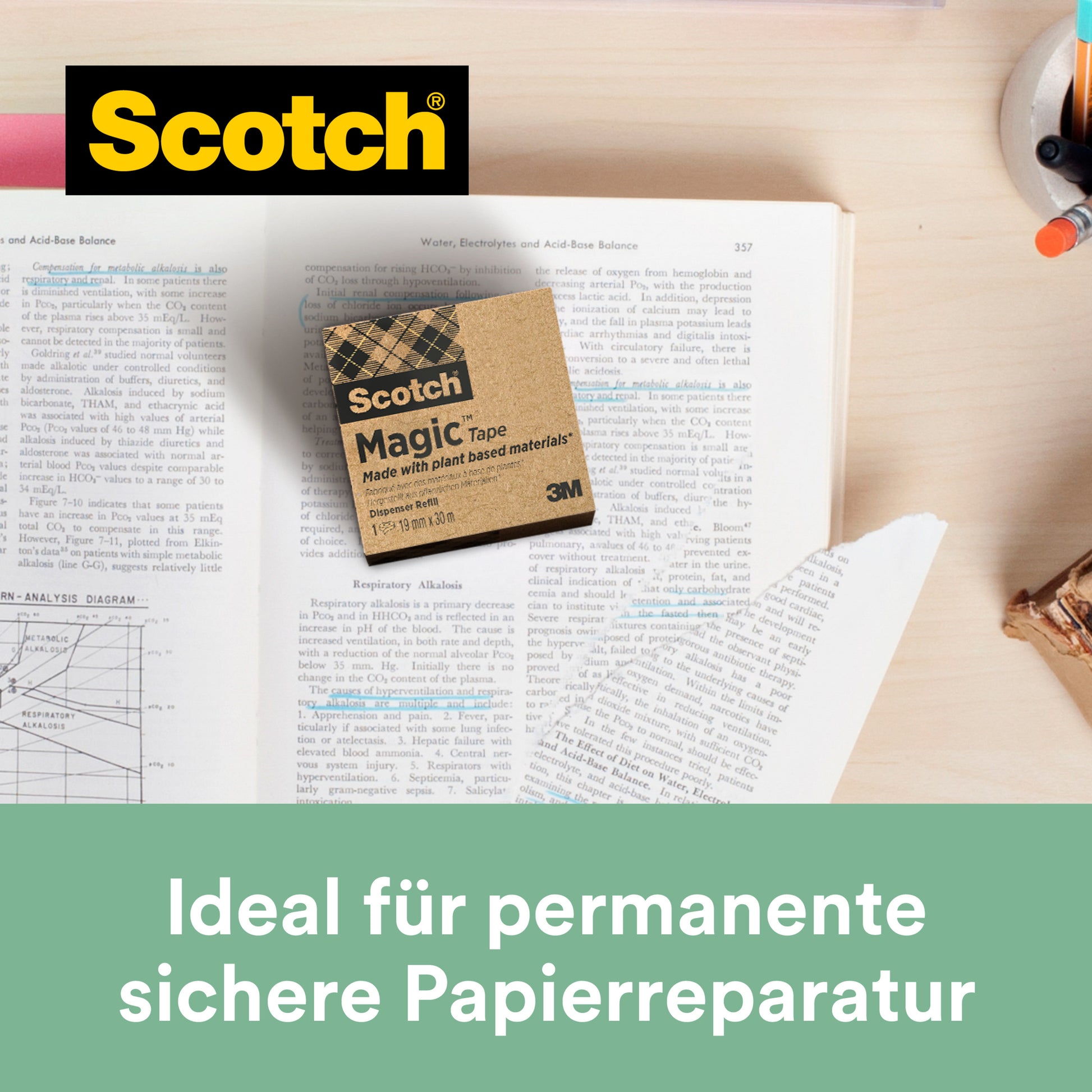 Eine Schachtel Scotch® Magic™ Klebeband 9-1933R (19 mm x 33 m, 14 Rollen/Packung, mit 66 % pflanzlichem Klebstoff) von 3M Deutschland GmbH liegt auf einem offenen Buch; der Text hebt das Band als ideal für sichere Reparaturen hervor.