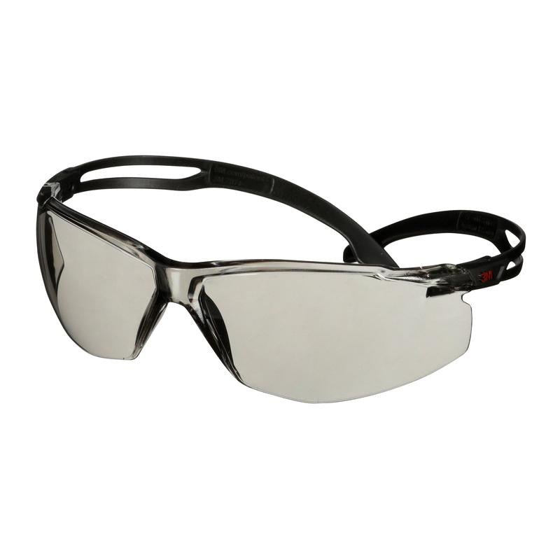 3M™ SecureFit™ 500 veiligheidsbril, zwarte poten, Scotchgard™ anticondens-/antikrascoating (K&N), lichtgrijze lens binnen/buiten, SF507SGAF-BLK-EU, 20 per verpakking | Pak (1 stuk)